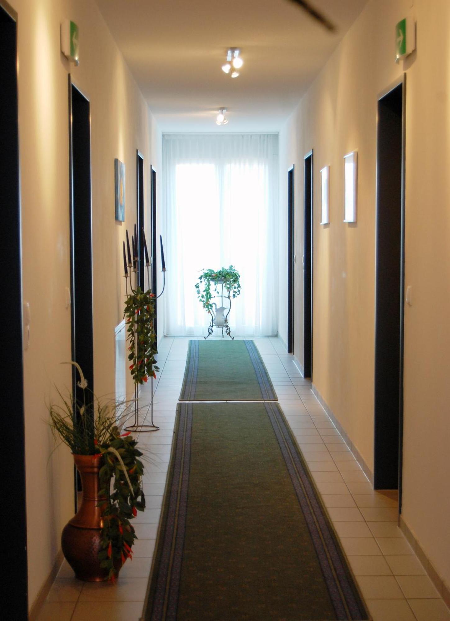Hotel Cafe Lorenz Hohenems Zewnętrze zdjęcie